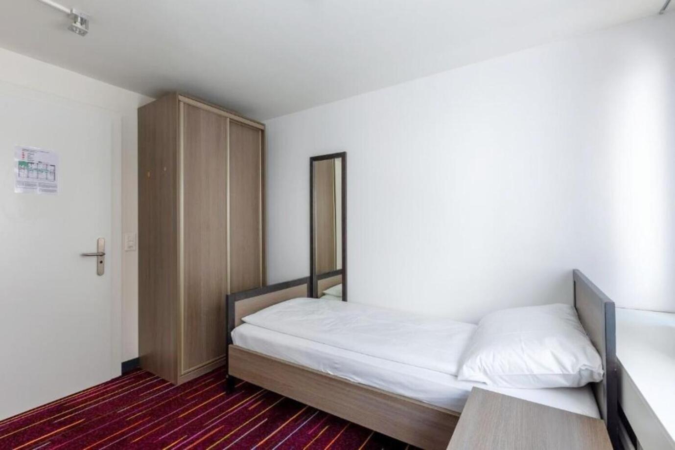 Glandon Rooms Limelight - Self-Check-In Lucerne Екстер'єр фото