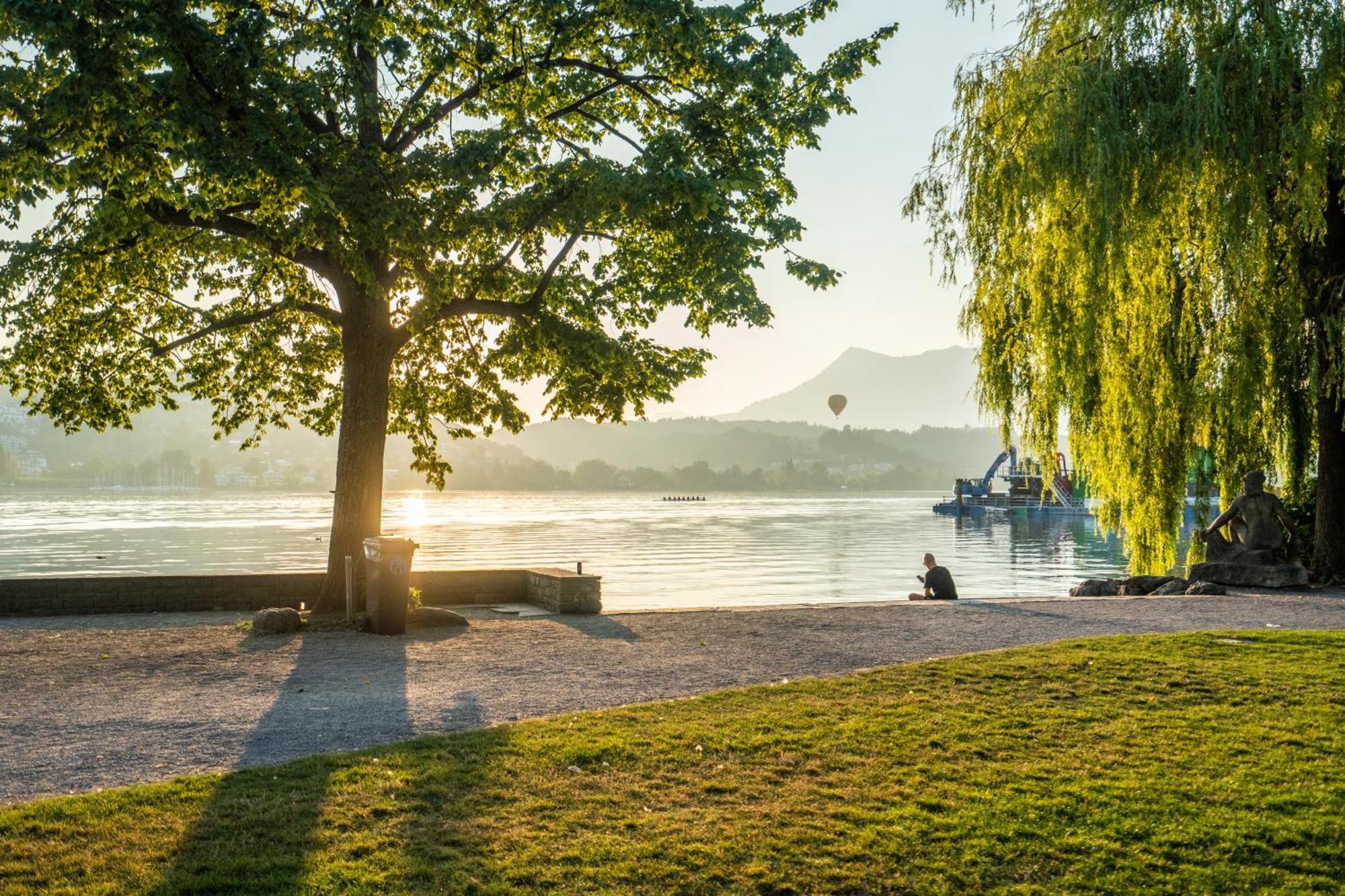 Glandon Rooms Limelight - Self-Check-In Lucerne Екстер'єр фото