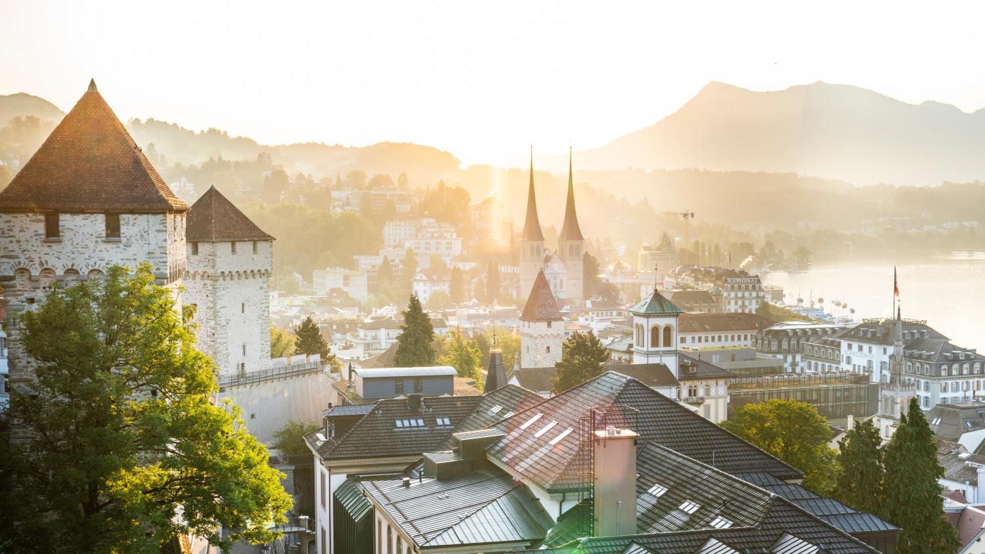 Glandon Rooms Limelight - Self-Check-In Lucerne Екстер'єр фото