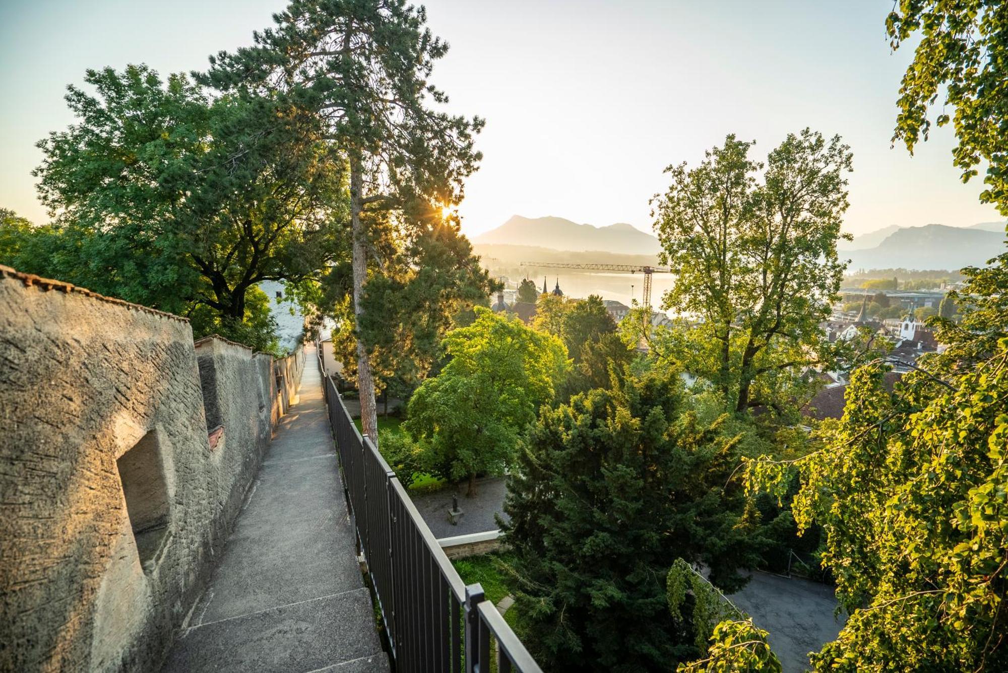 Glandon Rooms Limelight - Self-Check-In Lucerne Екстер'єр фото